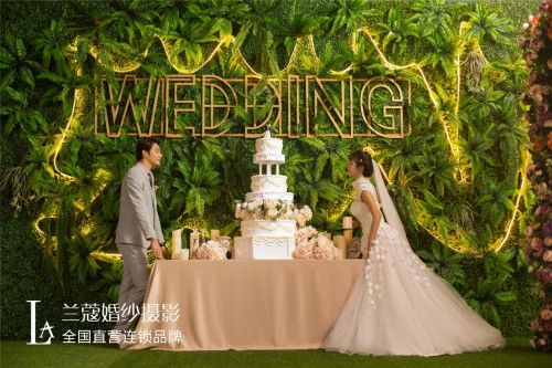 上海2018婚纱照套餐价格新郎新娘摄影秘诀分享,上海2018婚纱照套餐价格