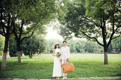上海婚纱摄影 定格浪漫瞬间的都市艺术