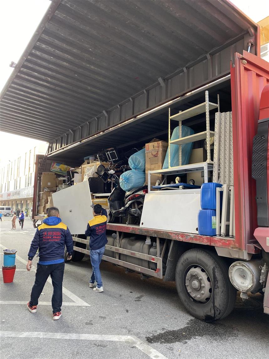 上海虹口区专业搬家公司与婚纱摄影服务指南